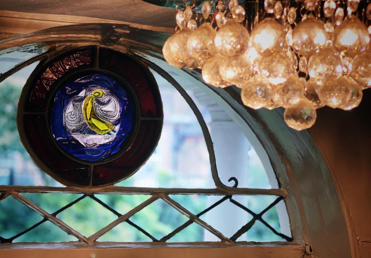 Manor House Of Cheshunt- Historic Villa エクステリア 写真