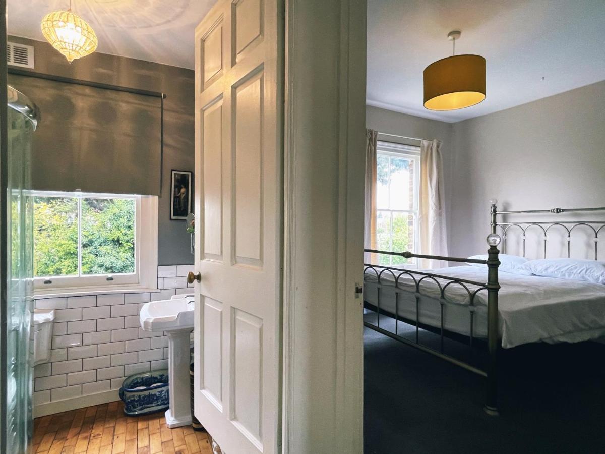 Manor House Of Cheshunt- Historic Villa エクステリア 写真