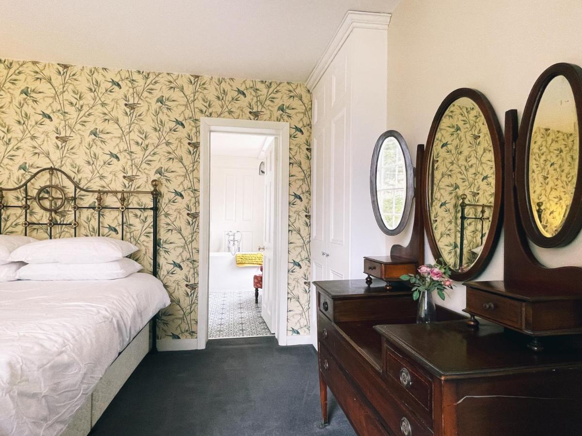 Manor House Of Cheshunt- Historic Villa エクステリア 写真