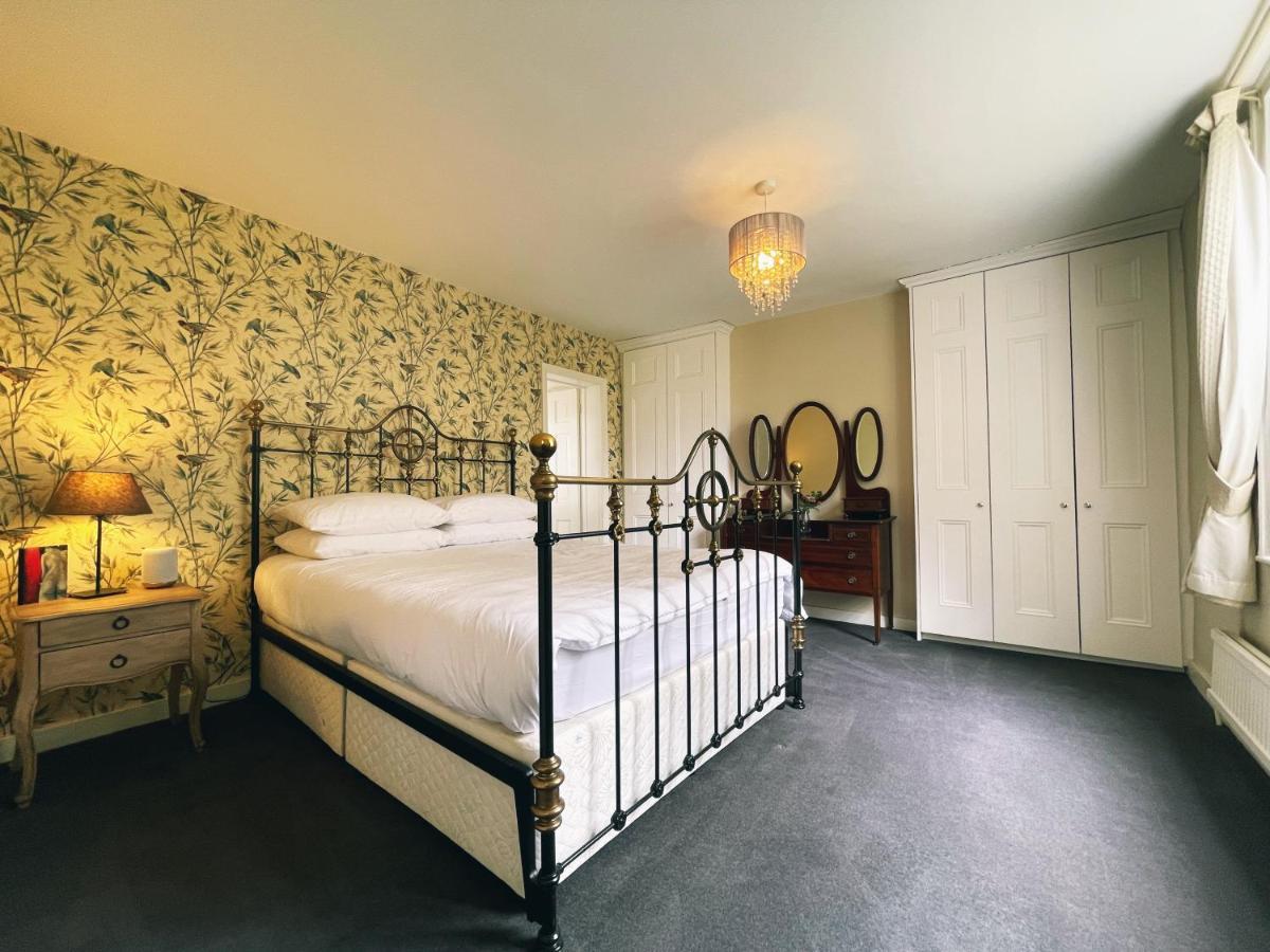 Manor House Of Cheshunt- Historic Villa エクステリア 写真