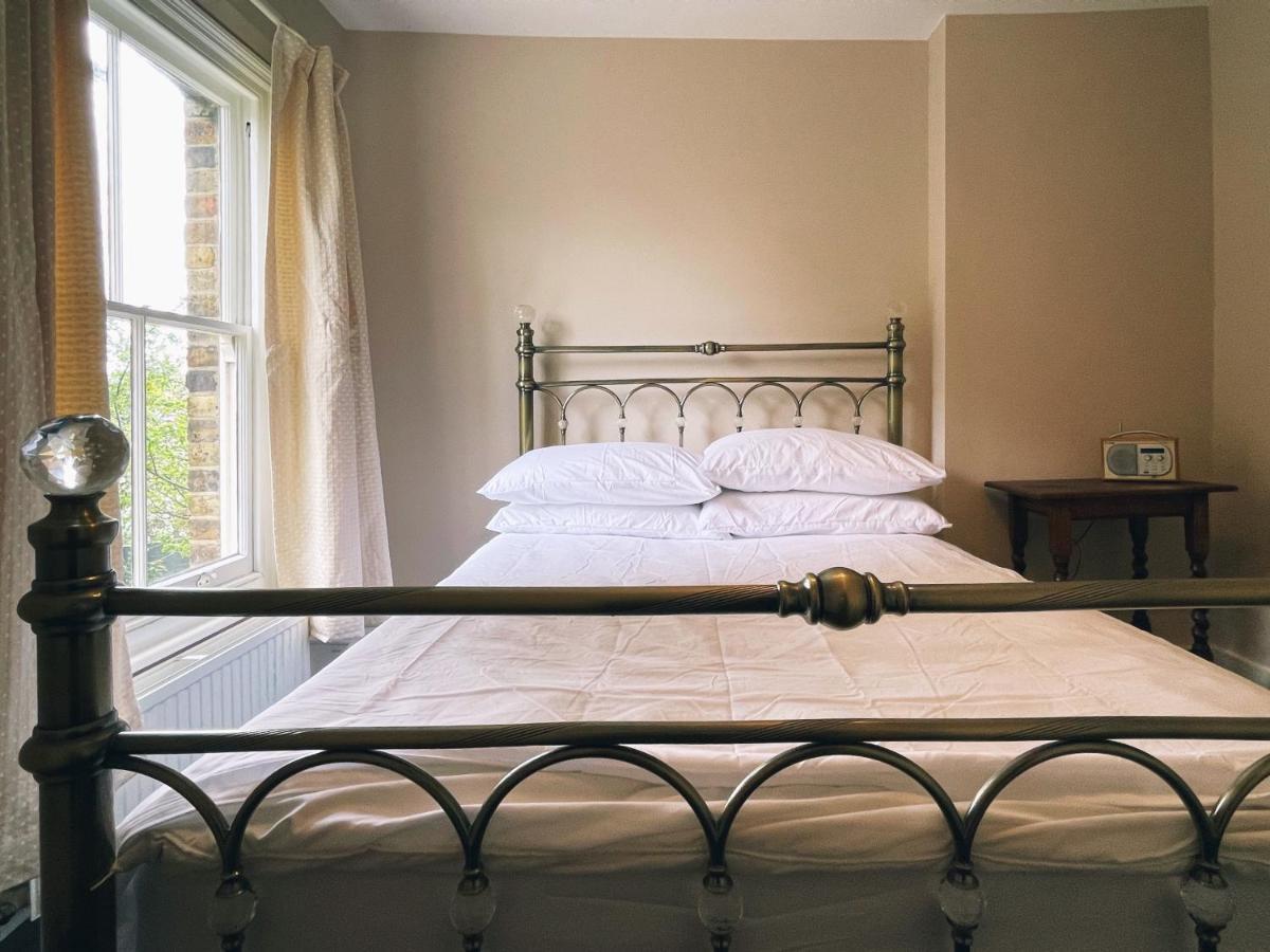 Manor House Of Cheshunt- Historic Villa エクステリア 写真