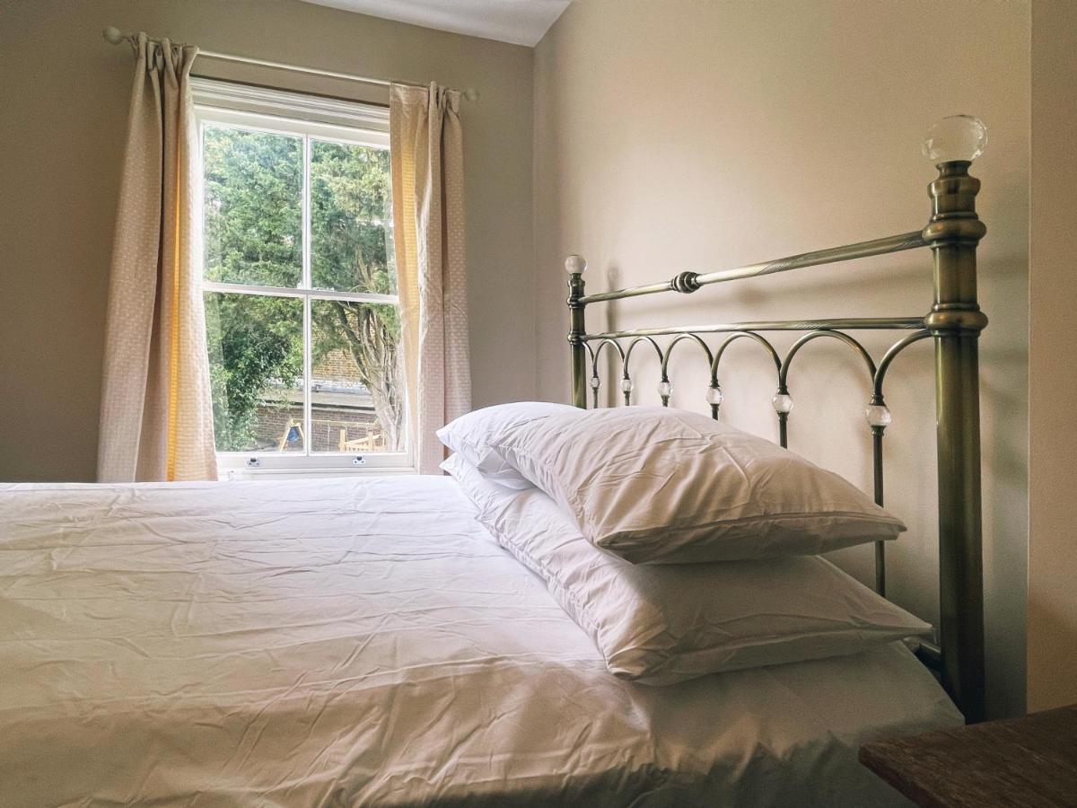 Manor House Of Cheshunt- Historic Villa エクステリア 写真