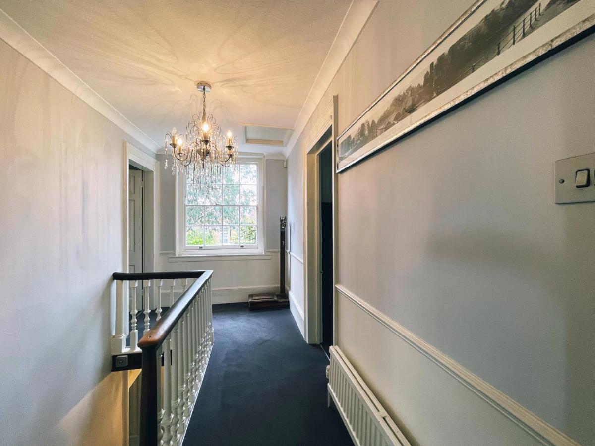 Manor House Of Cheshunt- Historic Villa エクステリア 写真